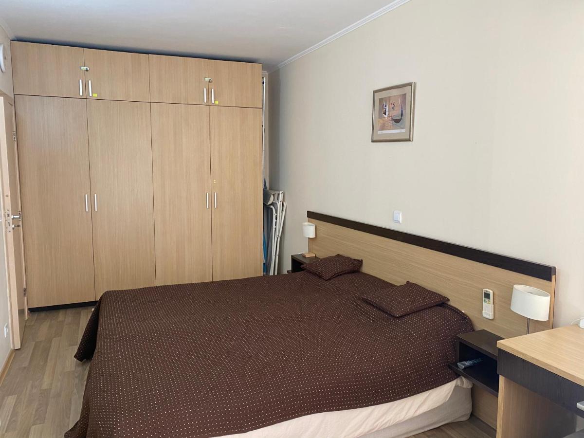 First Line Apartment at Obzor Eksteriør billede